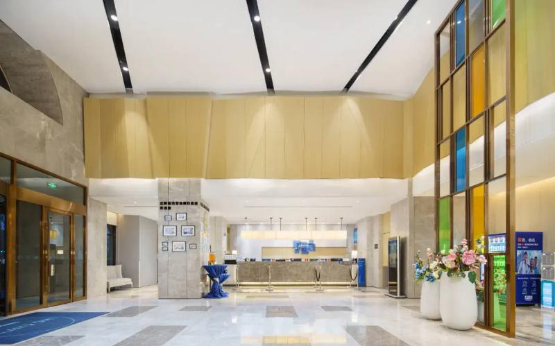 Holiday Inn Express Shenyang Tawan image