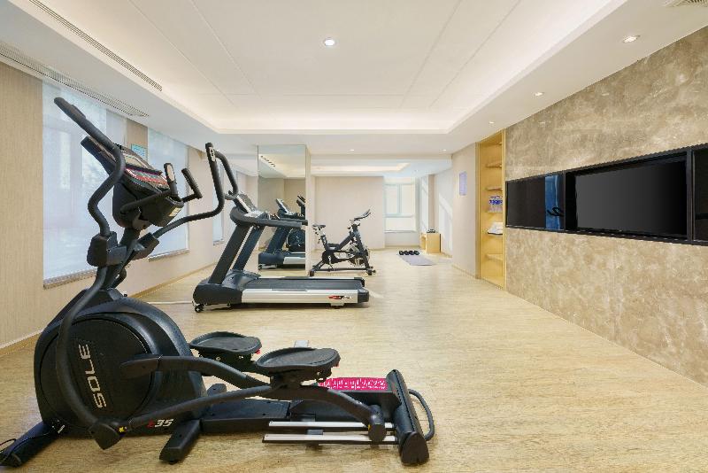 Holiday Inn Express Shenyang Tawan image