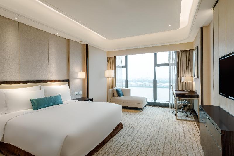 Junluxe Hotel Guangzhou Zengcheng image