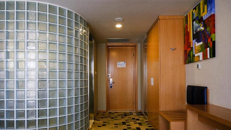 Holiday Inn Express Zhangjiakou Park View image