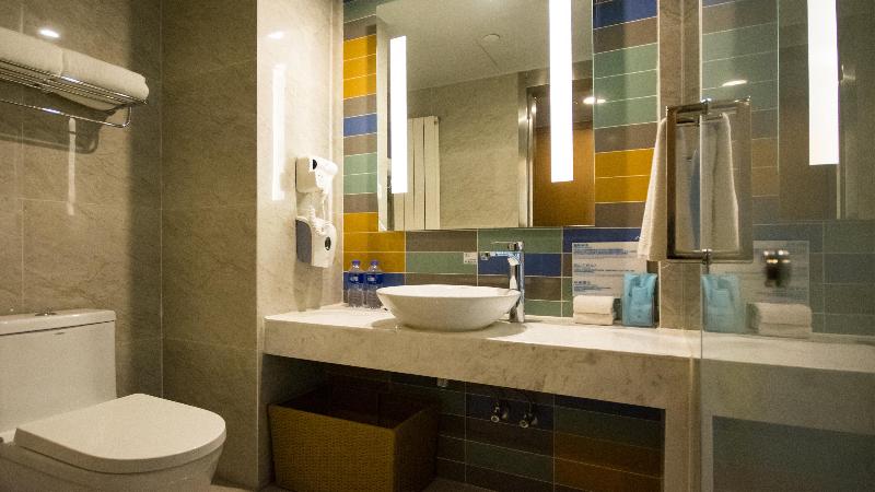 Holiday Inn Express Zhangjiakou Park View image