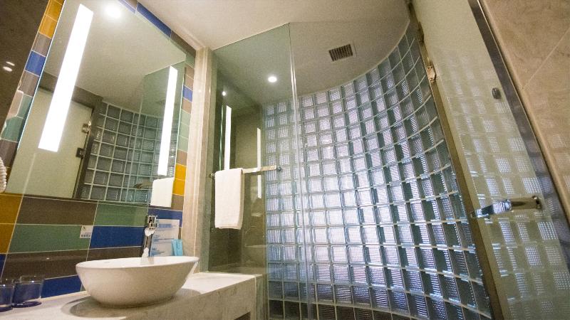 Holiday Inn Express Zhangjiakou Park View image