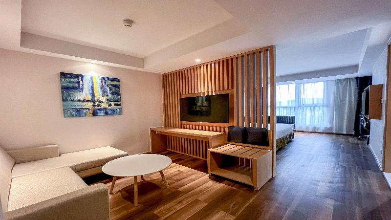 Holiday Inn Express Zhangjiakou Park View image