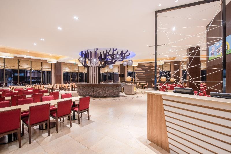 Holiday Inn Express Changbaishan image