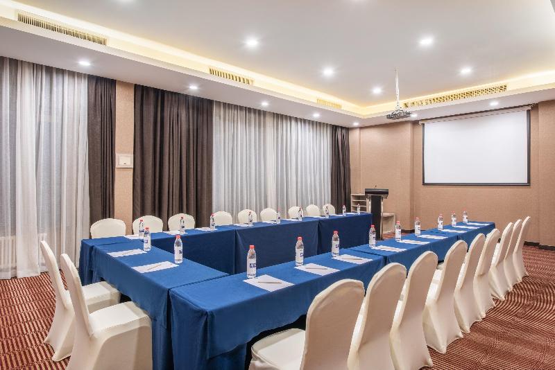 Holiday Inn Express Changbaishan image