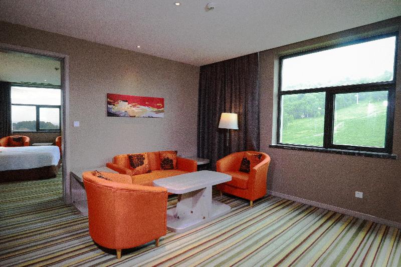 Holiday Inn Express Changbaishan image