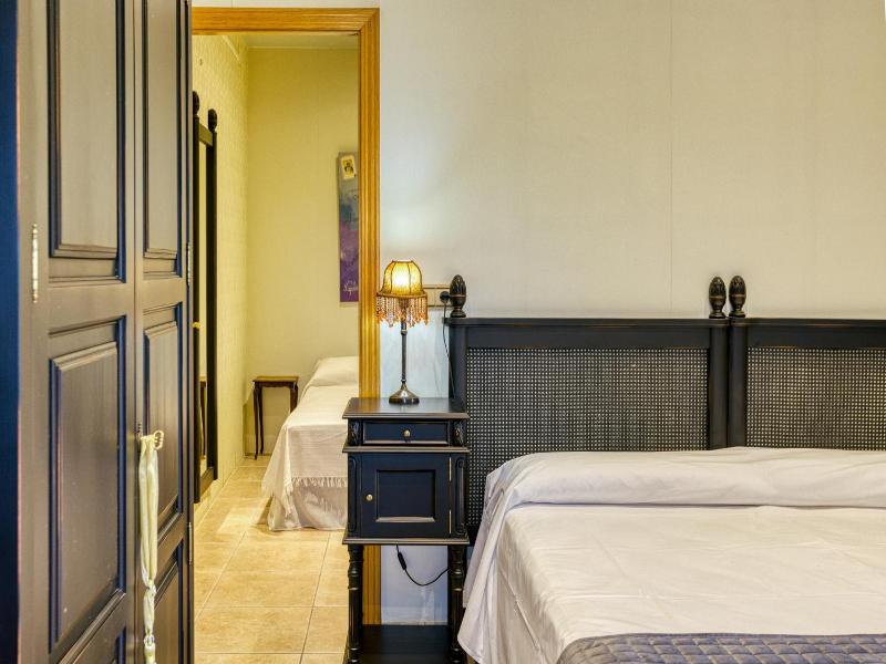 Hotel Mas Renart image