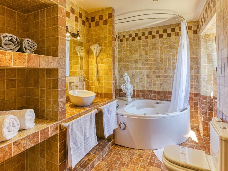 Hotel Mas Renart image