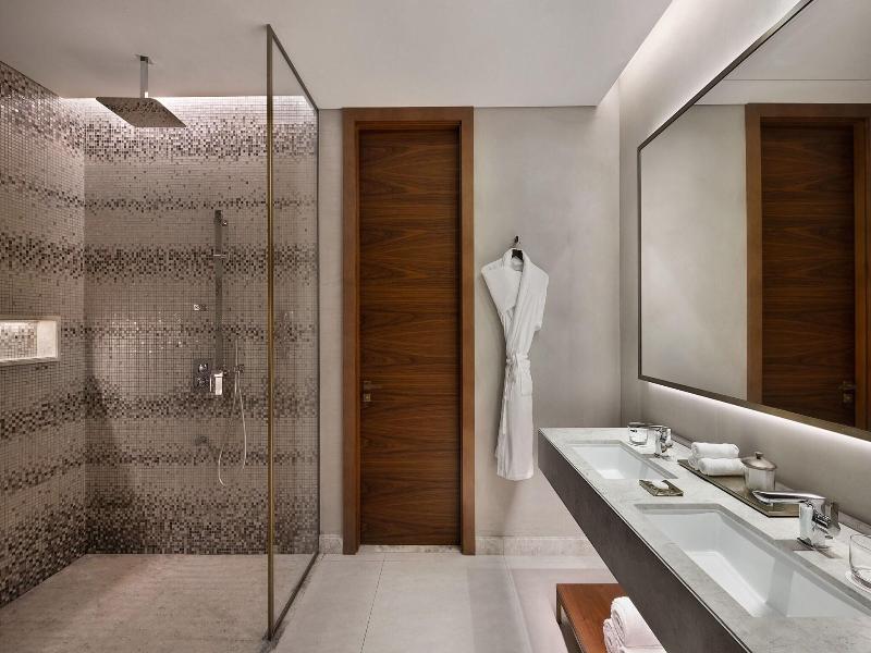 The St. Regis Downtown, Dubai image