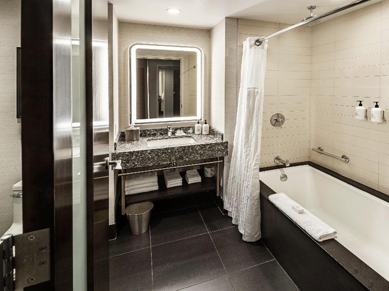 Radisson Blu Mall of America image