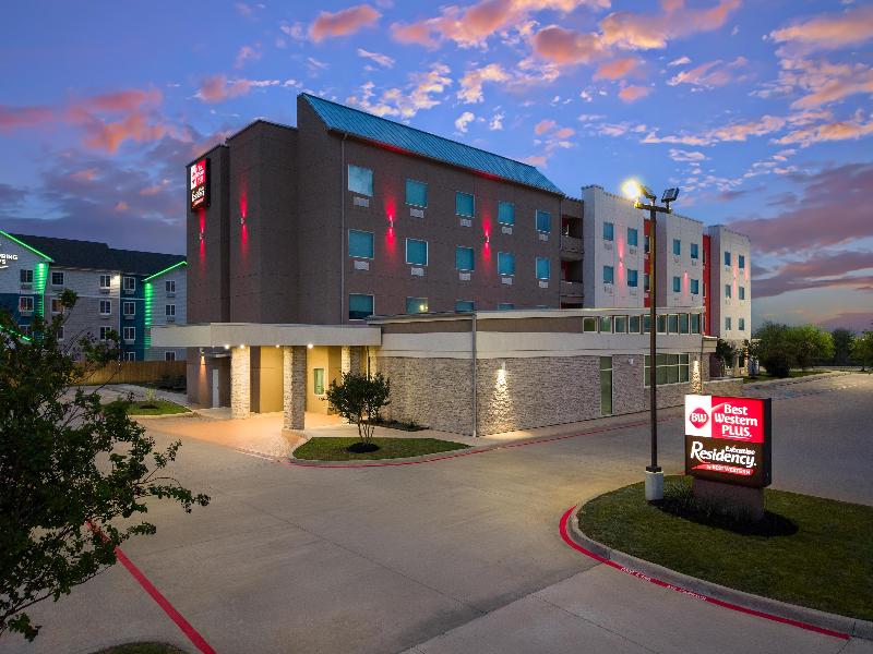 Best Western Plus Executive Residency Baytown image