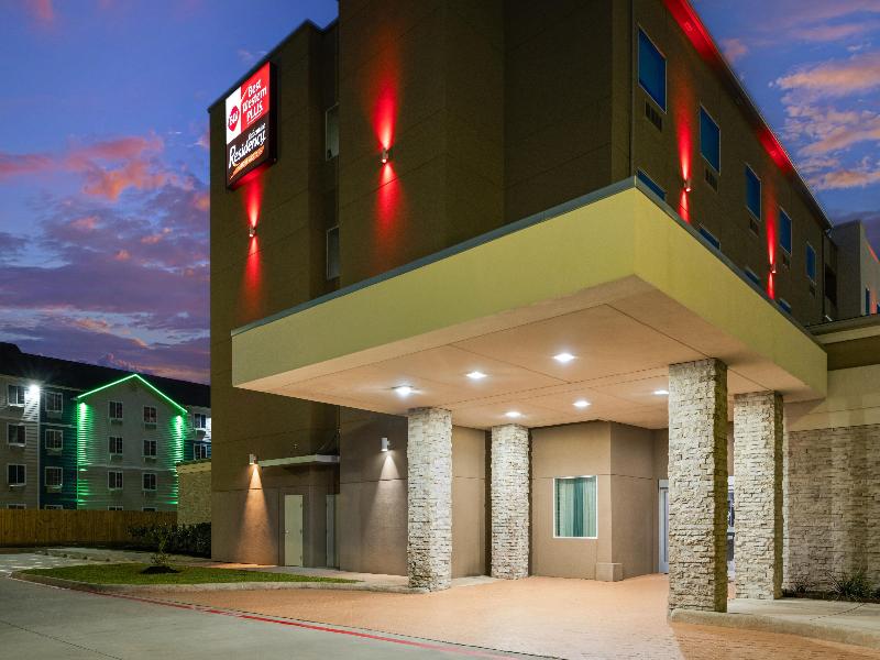 Best Western Plus Executive Residency Baytown image