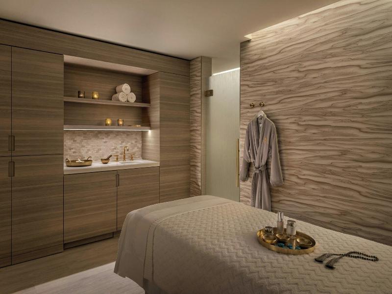 Canyon Suites At The Phoenician, Luxury Collection image