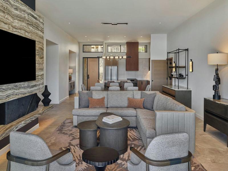 Canyon Suites At The Phoenician, Luxury Collection image