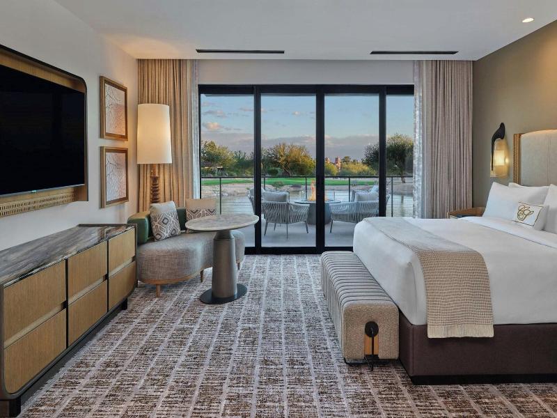 Canyon Suites At The Phoenician, Luxury Collection image