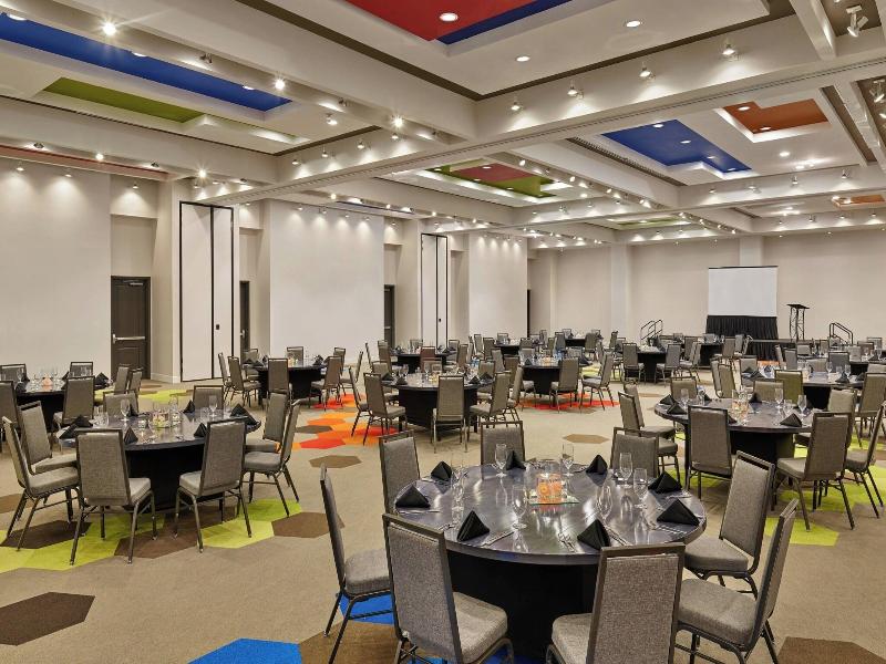 Four Points by Sheraton Dallas Fort Worth Apt image