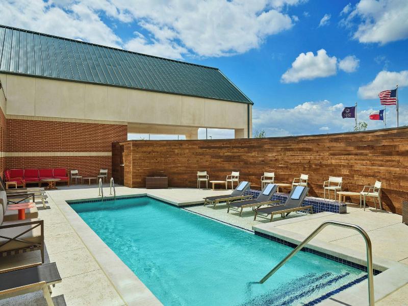 Four Points by Sheraton Dallas Fort Worth Apt image