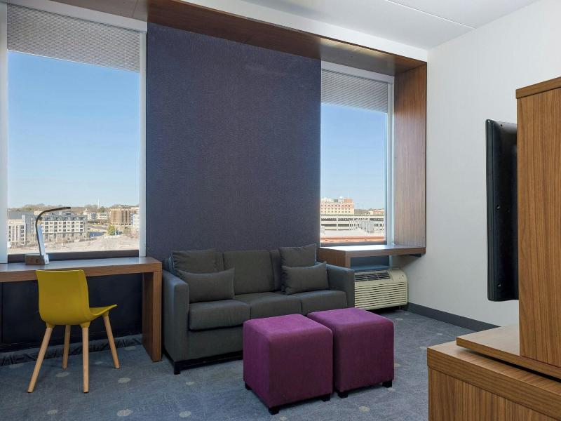 Aloft Durham Downtown image