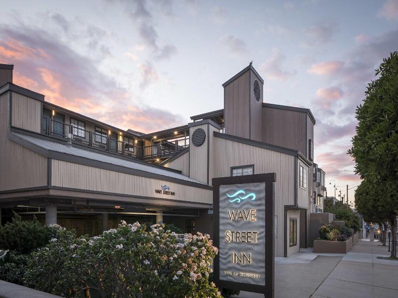 Wave Street Inn image