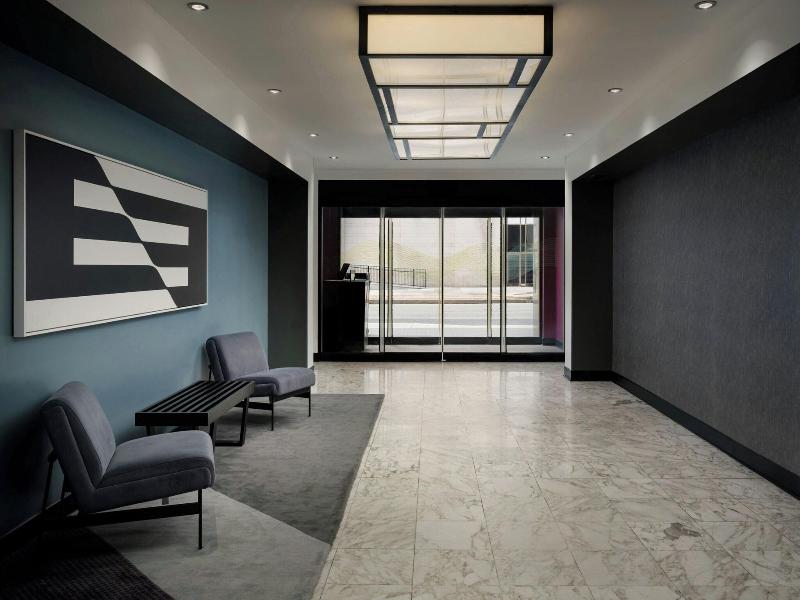 Aloft Philadelphia Downtown image