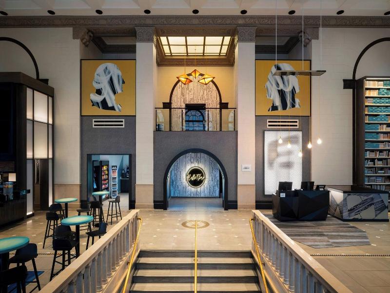Aloft Philadelphia Downtown image