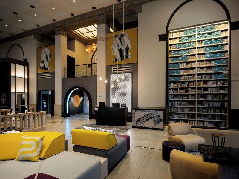 Aloft Philadelphia Downtown image
