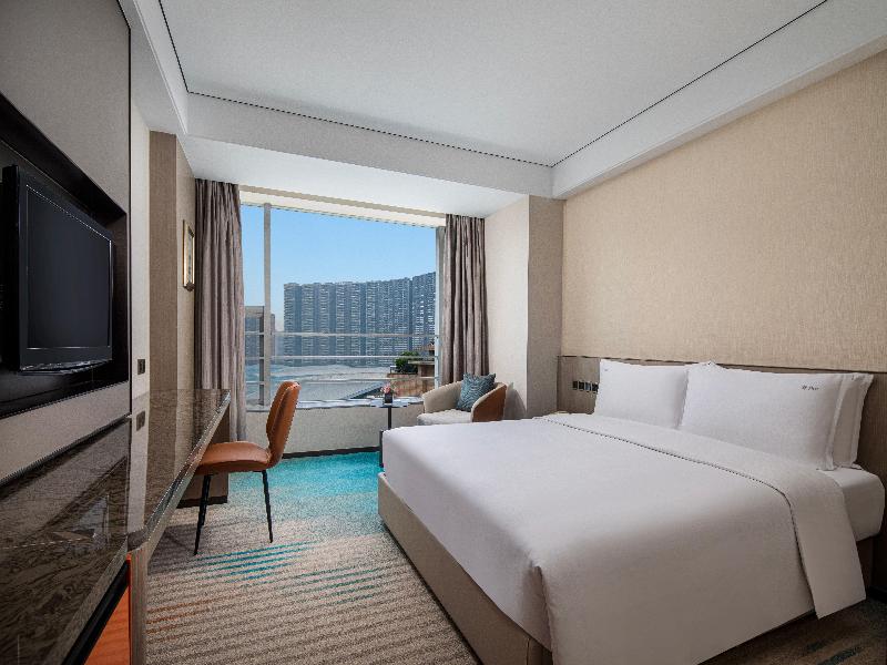 Holiday Inn Chengdu Century City-East tower