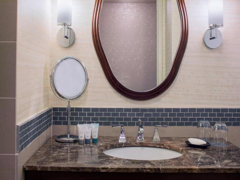 The Westin Mount Laurel image