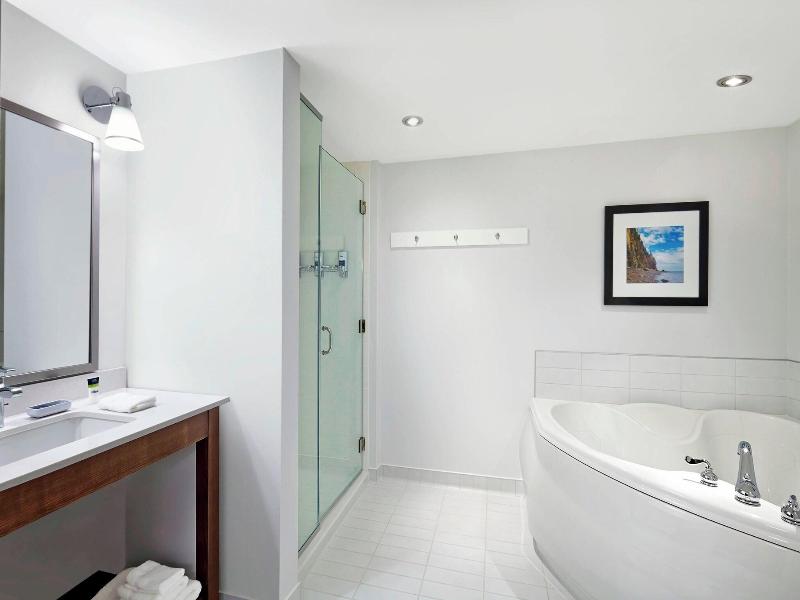 Four Points by Sheraton Moncton image