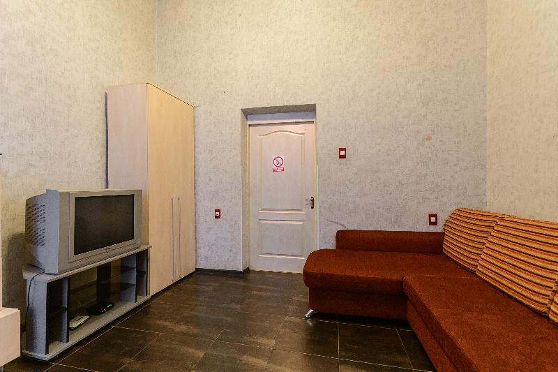 Kiev Accommodation Apart. on Bohdana Khmelnitskogo — photo 2