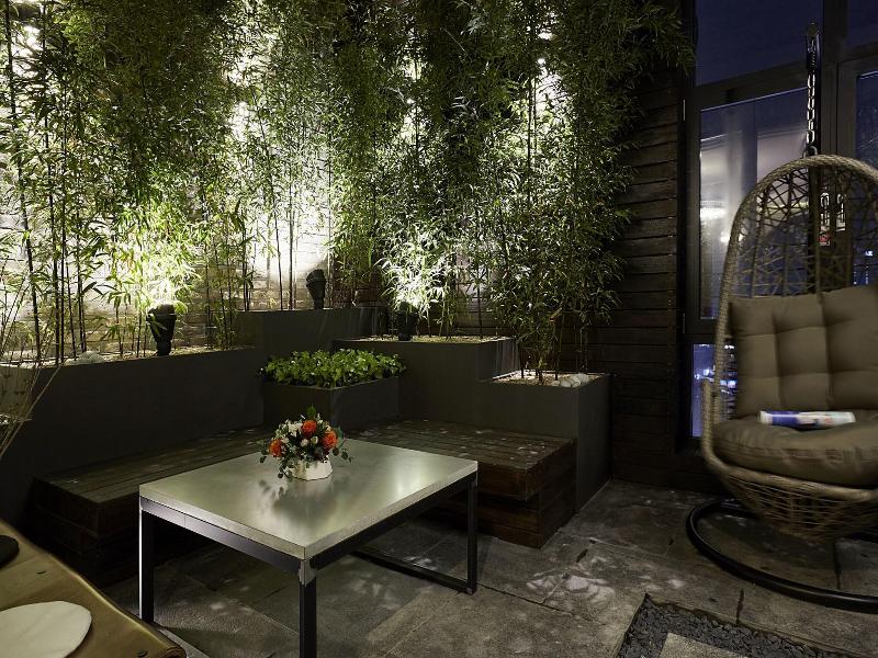 Hongdae 9 Brick Hotel image