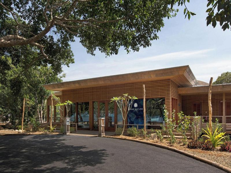 Sheraton New Caledonia Deva Spa & Golf Resort image
