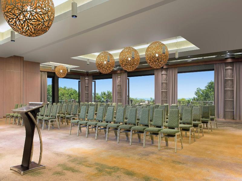 Sheraton New Caledonia Deva Spa & Golf Resort image