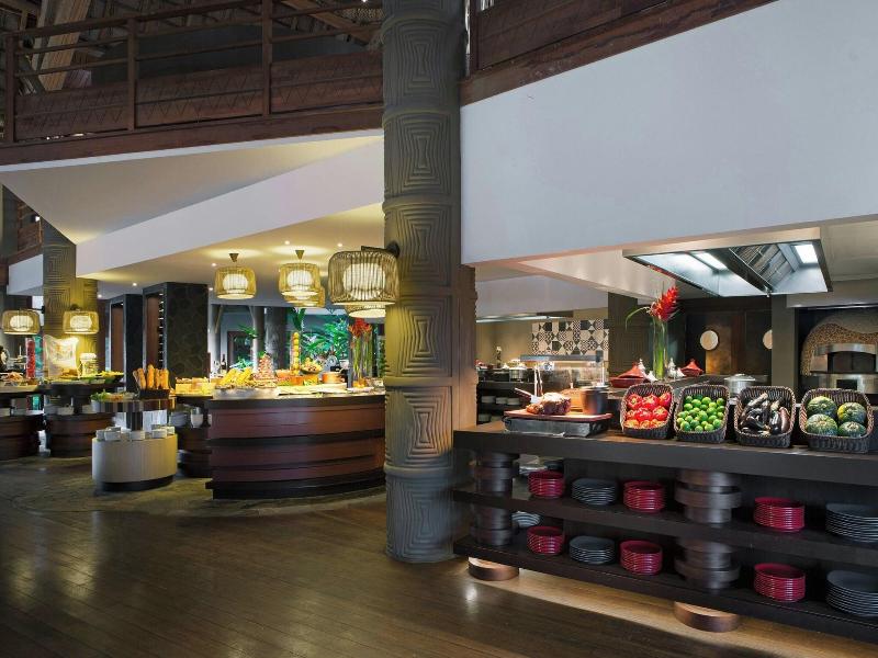Sheraton New Caledonia Deva Spa & Golf Resort image