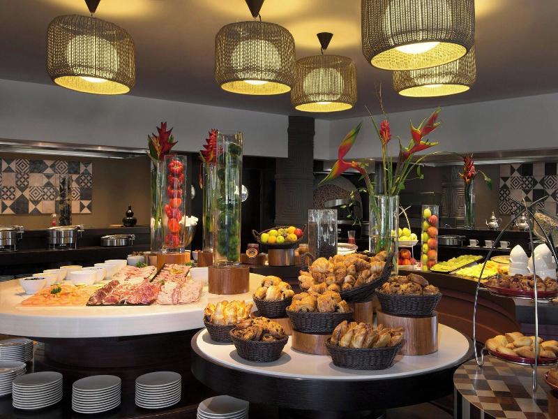 Sheraton New Caledonia Deva Spa & Golf Resort image