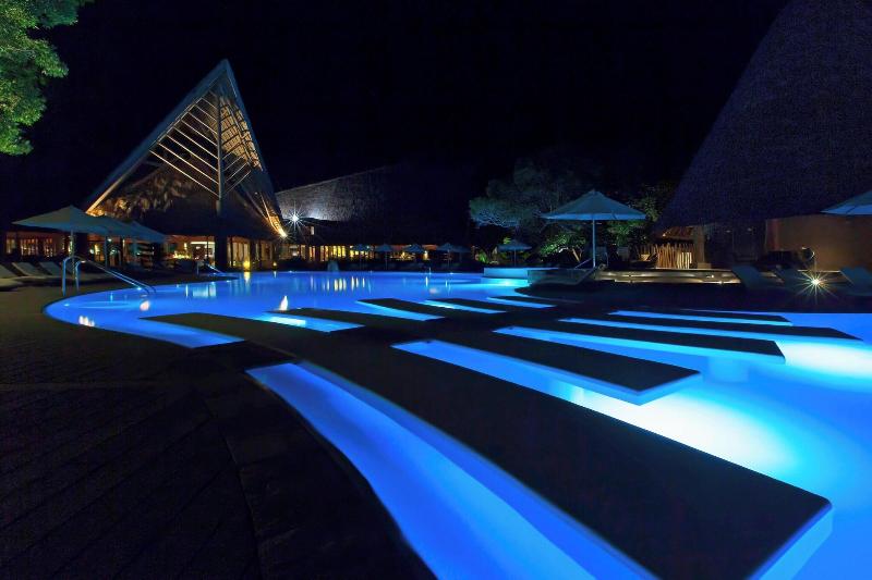 Sheraton New Caledonia Deva Spa & Golf Resort image