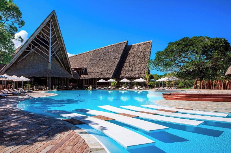 Sheraton New Caledonia Deva Spa & Golf Resort image