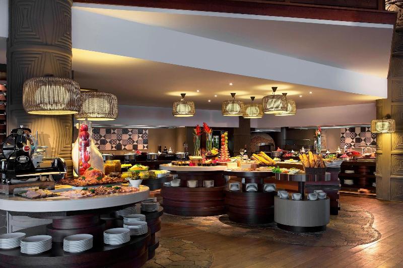 Sheraton New Caledonia Deva Spa & Golf Resort image