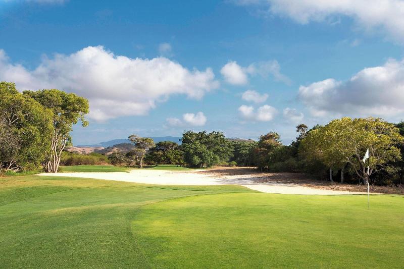 Sheraton New Caledonia Deva Spa & Golf Resort image