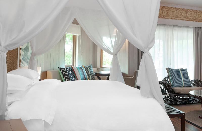 Sheraton New Caledonia Deva Spa & Golf Resort image