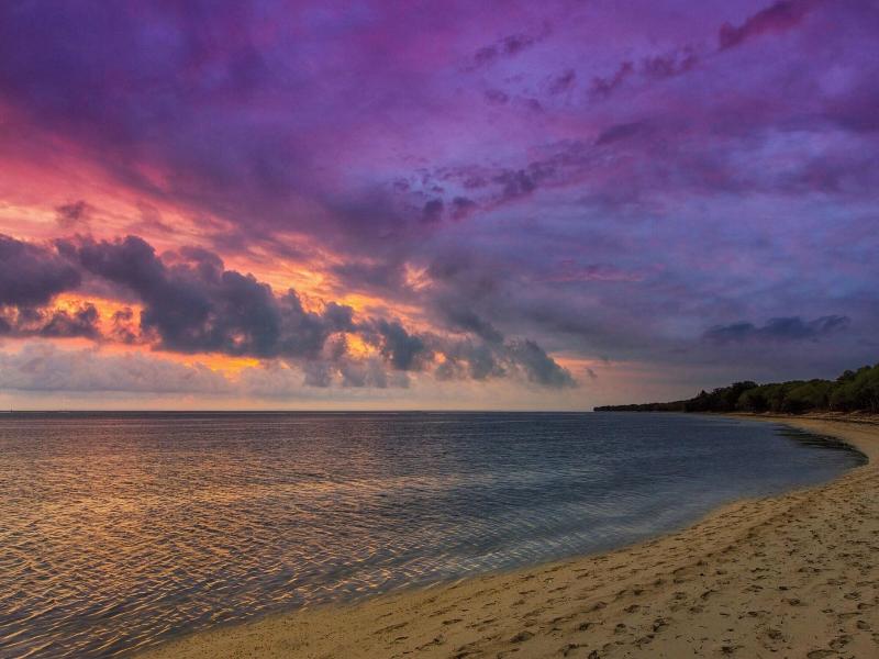 Sheraton New Caledonia Deva Spa & Golf Resort image