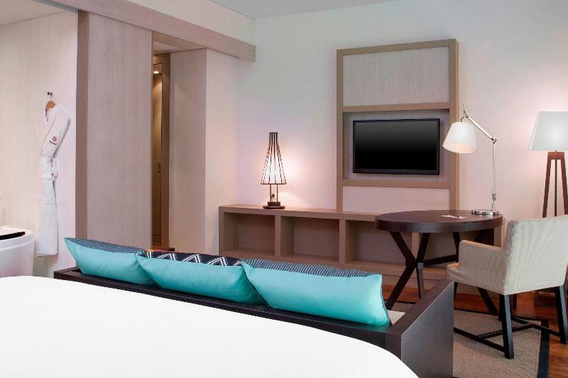 Sheraton New Caledonia Deva Spa & Golf Resort image