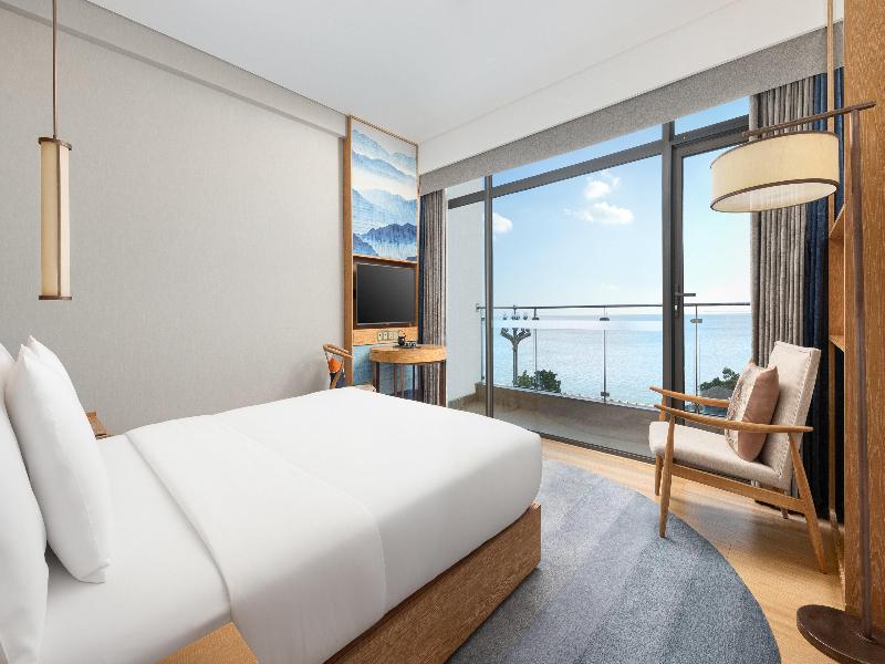 Hotel Indigo Dali Erhai image