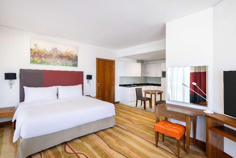 DoubleTree by Hilton Jeddah Al Andalus Mall image