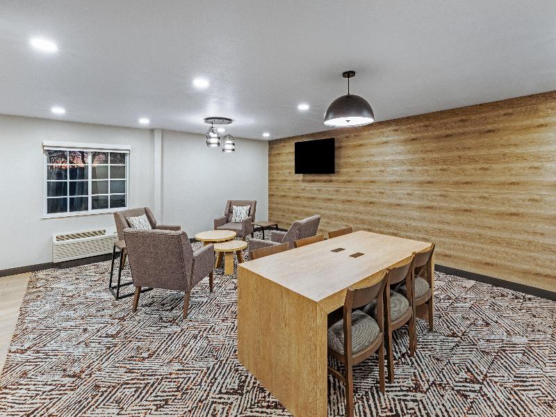 Candlewood Suites Topeka West photo 20