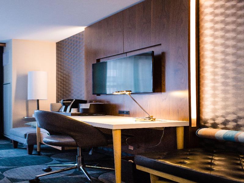 Crowne Plaza HY36 Midtown Manhattan image