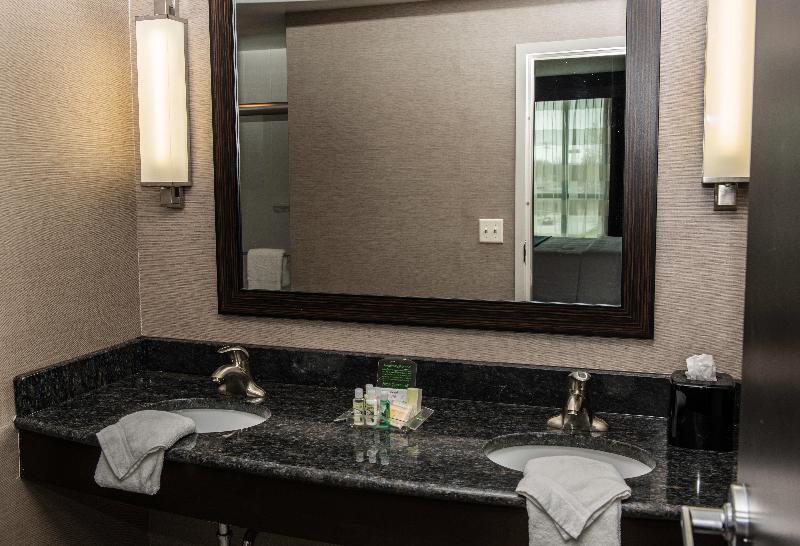Holiday Inn Paducah photo 21