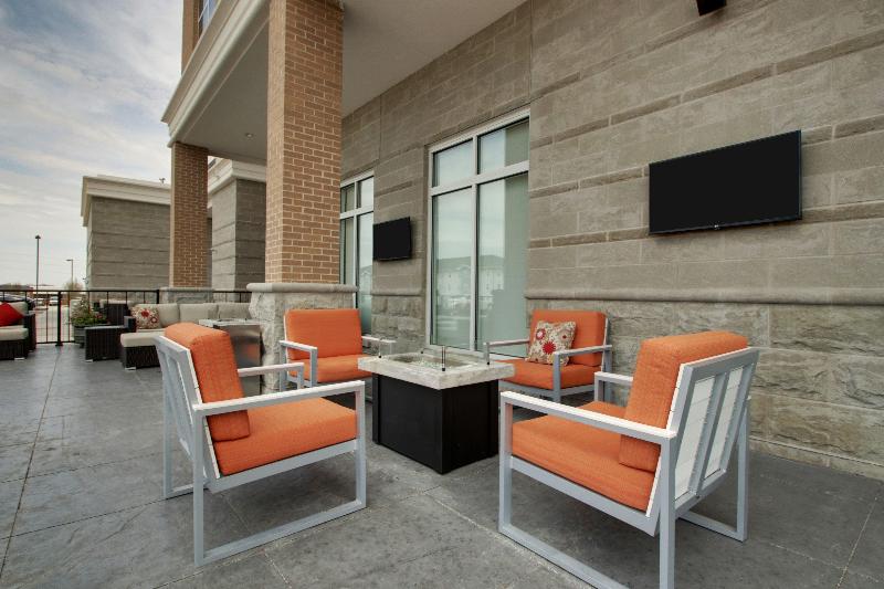 Holiday Inn Hotel and Suites Peoria At Grand Prair image