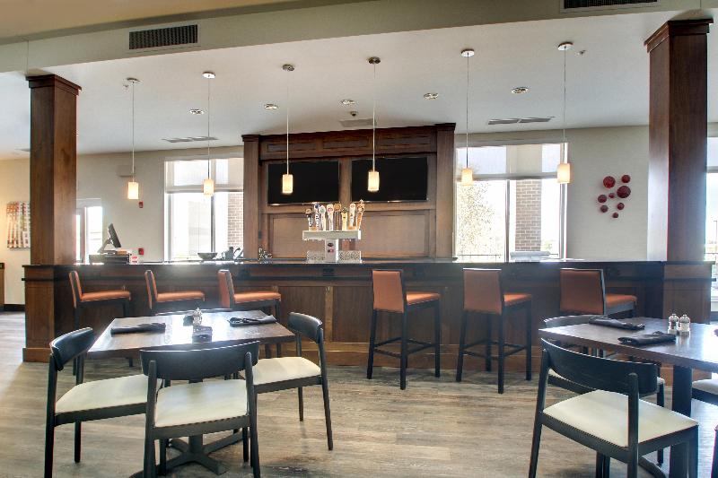 Holiday Inn Hotel and Suites Peoria At Grand Prair image