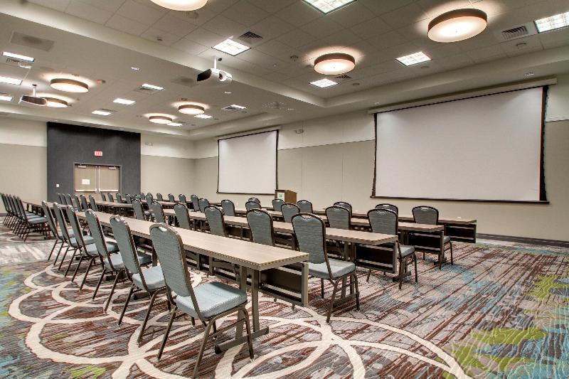 Holiday Inn Hotel and Suites Peoria At Grand Prair image